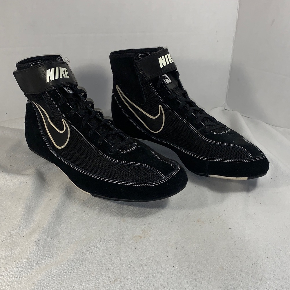Nike Men’s Speedsweep 7 Black/White High-Top Athletic Boxing Shoes